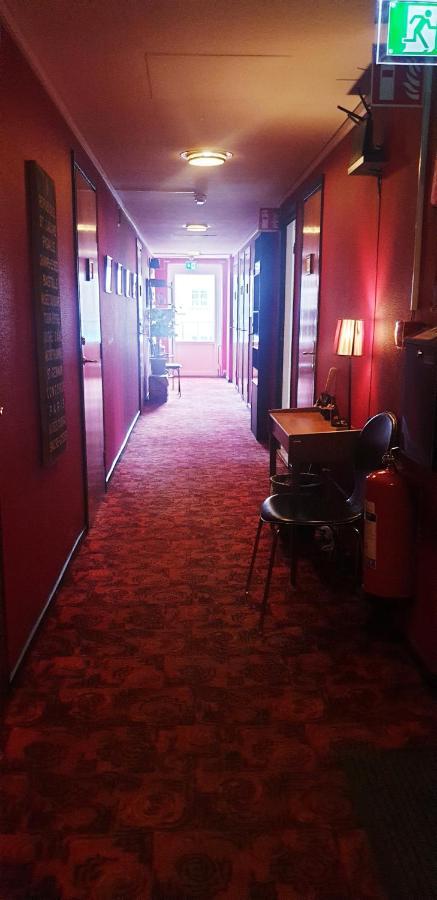 Hotell Boulogne Йевле Екстериор снимка